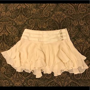 Cream colored silk layered short Bebe kitten skirt